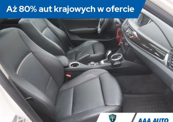 BMW X1 cena 60000 przebieg: 158143, rok produkcji 2015 z Zbąszynek małe 106